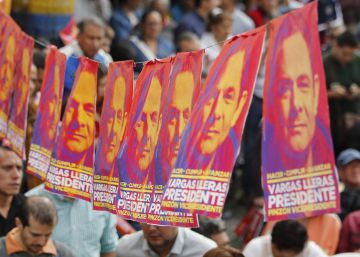 Las imágenes de modelos que hacen campaña en bikini sacuden a Colombia