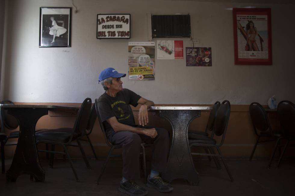Un minero en una cantina de Cananea, Sonora