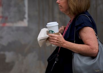 Cuatro horas sin Starbucks por un taller antirracial