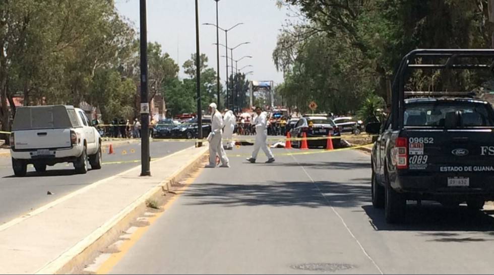 Un comando mata a seis agentes viales en Guanajuato