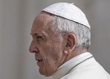 El Papa acepta la dimisión de tres obispos chilenos tras el escándalo de abusos sexuales