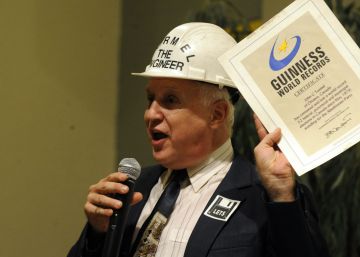 Un candidato 94 veces derrotado