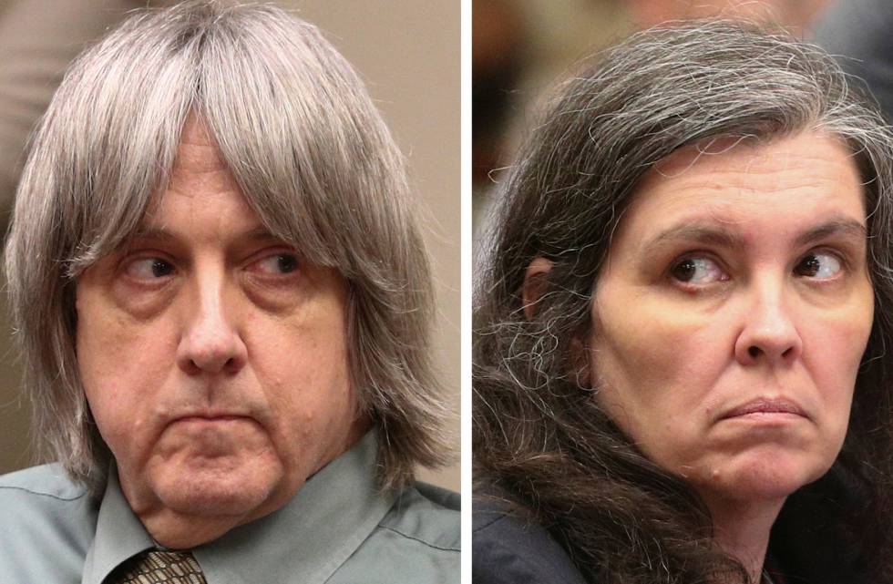 David Allen Turpin y Louise Anna Turpin, ante un juez de California el 4 de mayo de 2018.