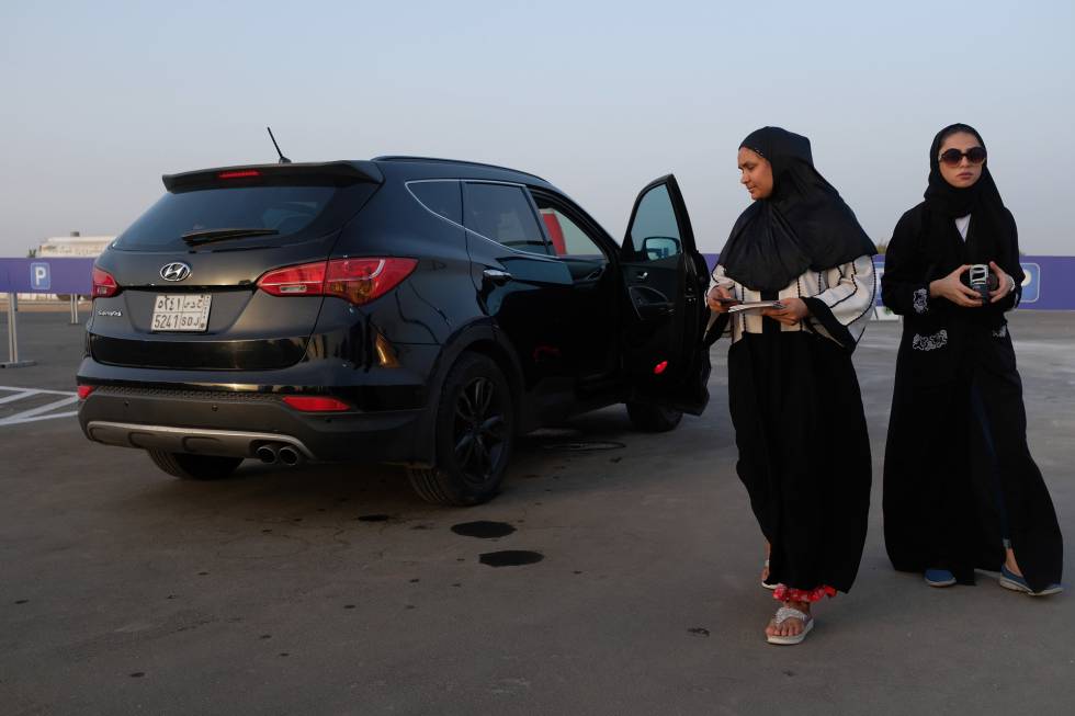 Riad suspende a proibiÃ§Ã£o de dirigir para as mulheres