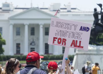 La Casa Blanca usa su cuenta oficial de Twitter para atacar a dos senadoras de la oposición