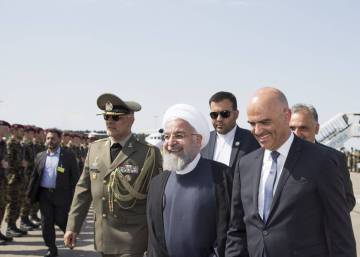 El presidente de Irán viaja a Suiza y Austria en busca de apoyos para el acuerdo nuclear