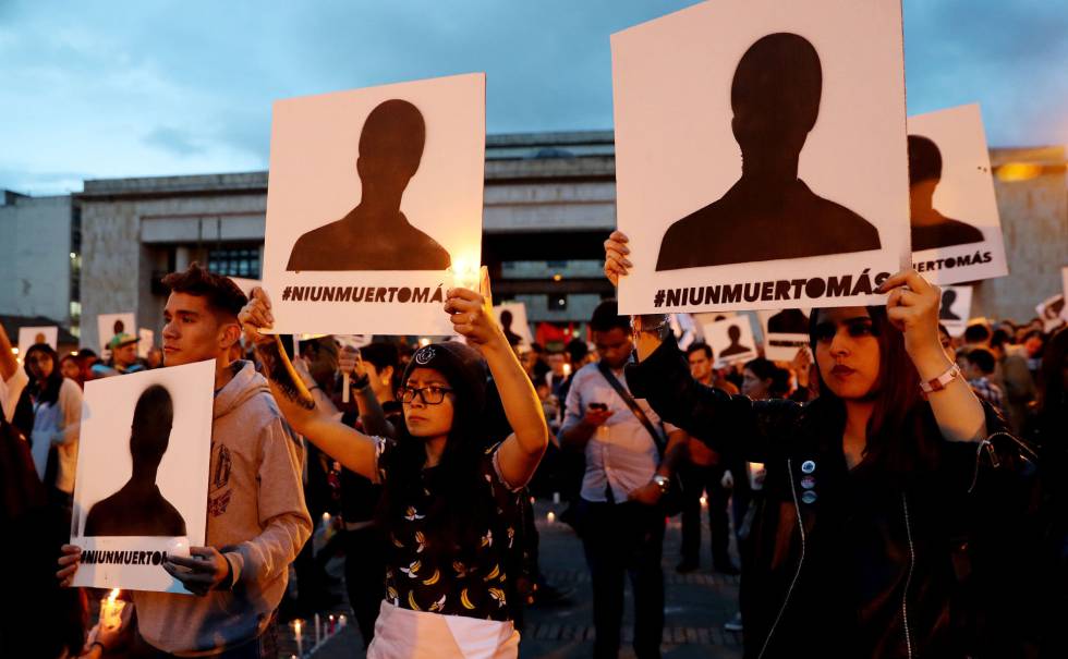 ManifestaciÃ³n contra el asesinato de lÃ­deres sociales, en BogotÃ¡.