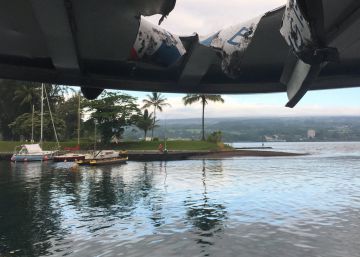 Una bomba de lava causa al menos 23 heridos al perforar un barco turístico en Hawái