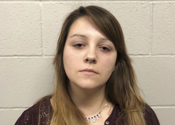 Una madre es acusada de matar a sus hijas en EE UU tras buscar en Internet “cómo cometer el crimen perfecto”