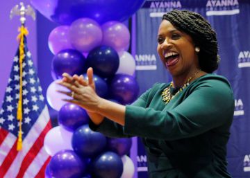Ayanna Pressley tras imponerse en las primarias demócratas en Boston