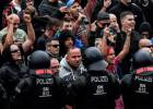 Berlín destituye al jefe del espionaje interior por minimizar ataques xenófobos