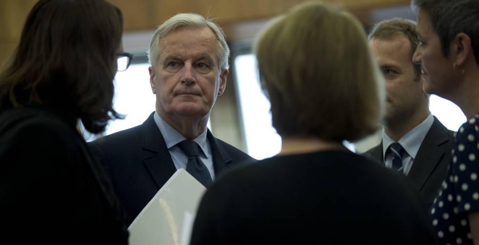 El negociador de la UE para el Brexit, Michel Barnier, en una reunión de la Comisión Europea en Bruselas, el pasado dÃa 10.
