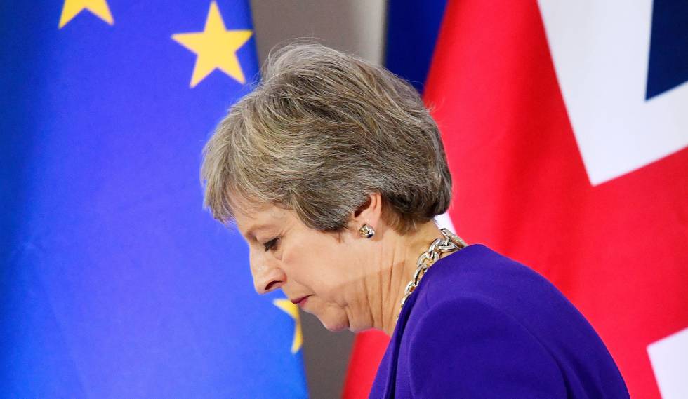 La primera ministra de Reino Unido, Theresa May, en rueda de prensa en Bruselas el pasado miércoles