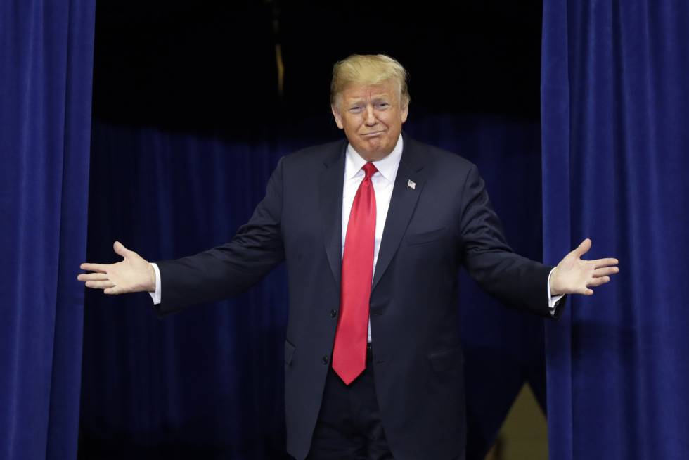 El presidente Donald Trump en un mitin electoral en Indiana.