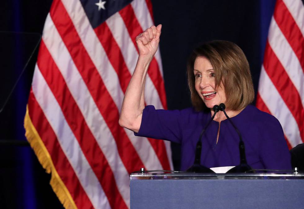 Nancy Pelosi, que aspira a presidir la Cámara de Representantes, en la noche electoral.