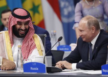 El efusivo saludo de Putin da un respiro al acorralado heredero saudí en el G20