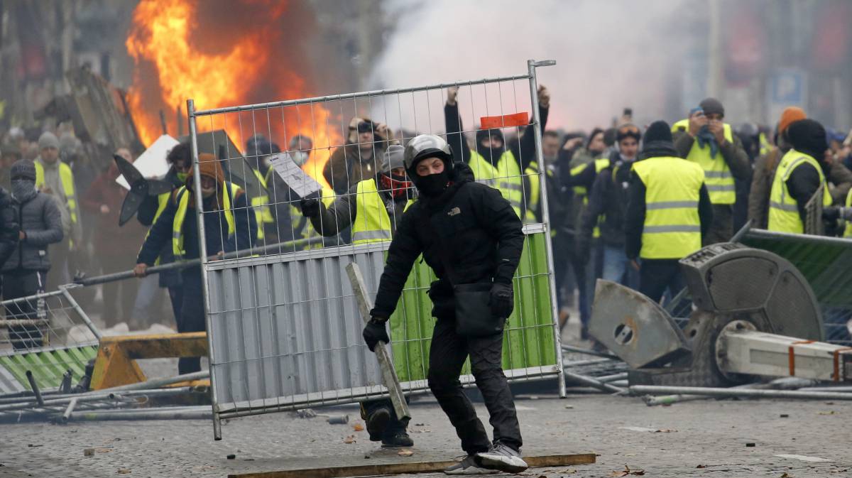 Protesta de los 'chalecos amarillos' en París el 24 de noviembre.