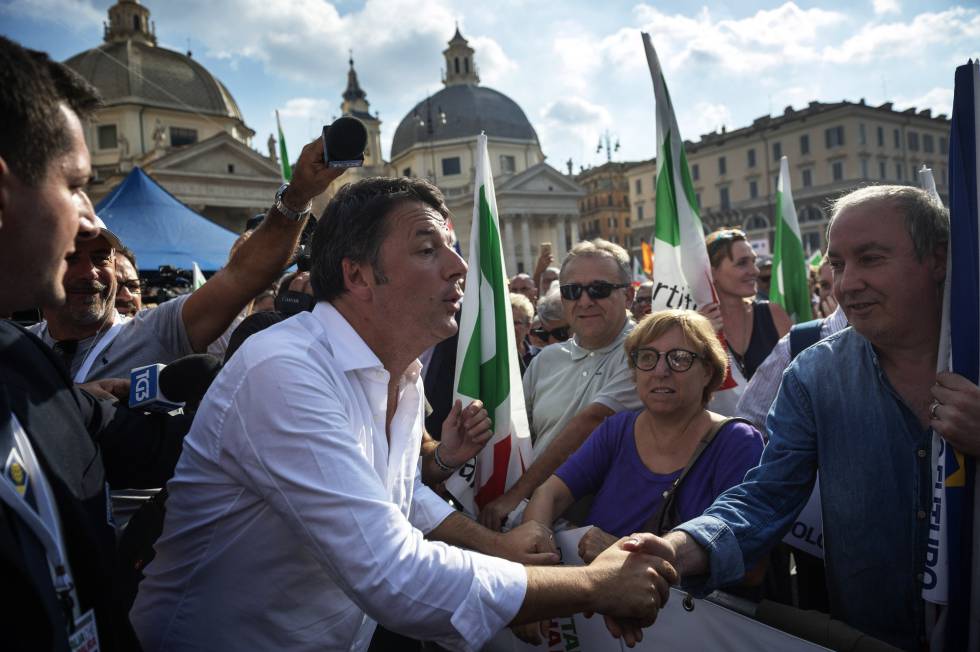 Matteo Renzi, en una manifestaciÃ³n del PD en septiembre. 