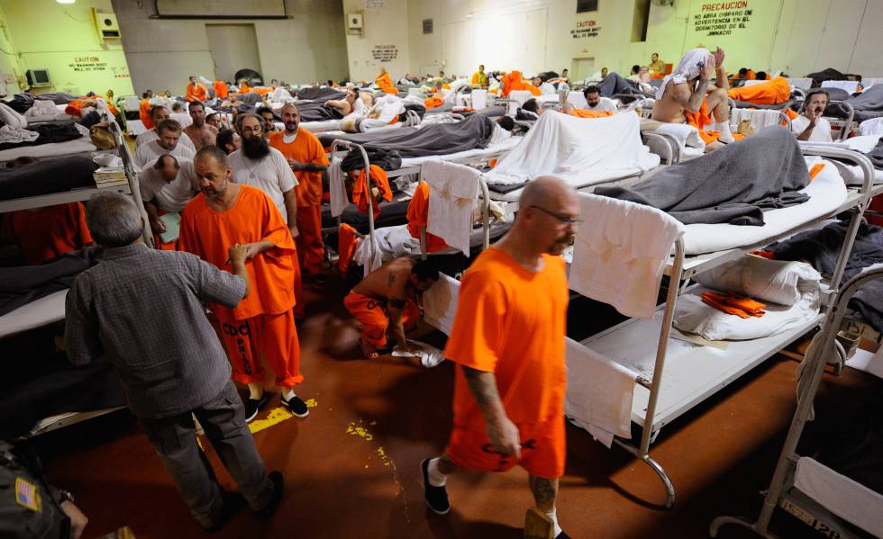 El Senado de EE UU aprueba
la reforma del sistema penitenciario