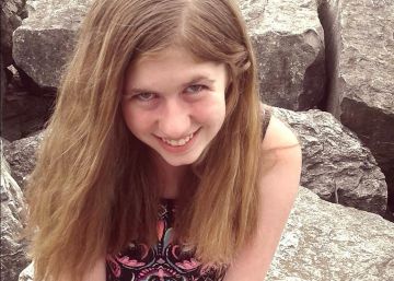 Hallada viva la niña desaparecida hace tres meses tras el asesinato de sus padres en Wisconsin