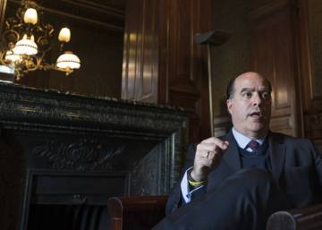 "La lucha ahora es lograr que las democracias aíslen al régimen de Maduro"