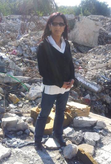 Amina Bouayach, en una misiÃ³n de investigaciÃ³n a Libia en 2011, en una fotografÃ­a facilitada por ella misma.