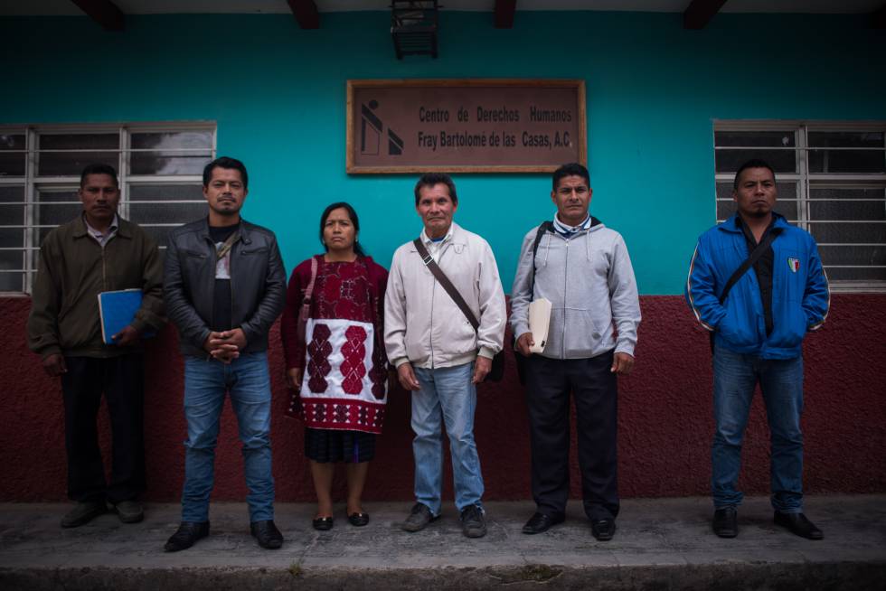 Representantes de desplazados internos de Chalchihuitan, en Chiapas. 