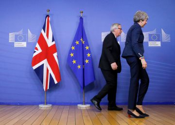 Juncker y May, en Bruselas el 7 de febrero.