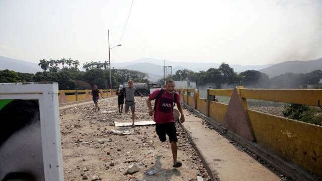 Uno de los puentes fronterizos entre Colombia y Venezuela.