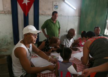 Cuba aprueba en referéndum una nueva Constitución