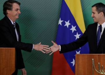 Bolsonaro da a Guaidó apoyo político con una recepción informal en Brasilia