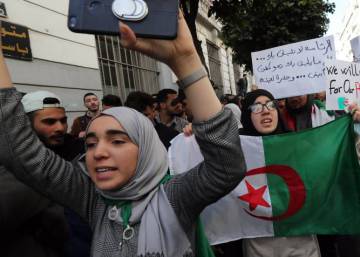 La rebelión argelina contra los depredadores