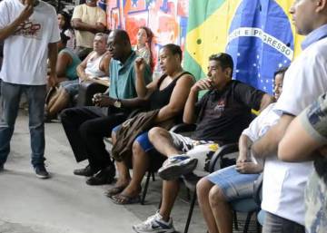 Tiroteo En Brasil Dos Exalumnos Perpetran Una Matanza En Su Antiguo Colegio De Brasil Internacional El Pais