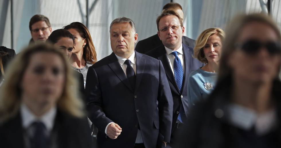 El primer ministro húngaro, Viktor Orbán, llega el miércoles a la reunión del Partido Popular Europeo en Bruselas.