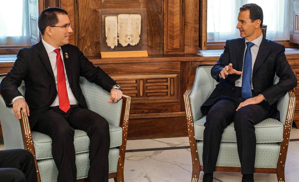 Jorge Arreaza junto al presidente sirio Bachar el Asad. 