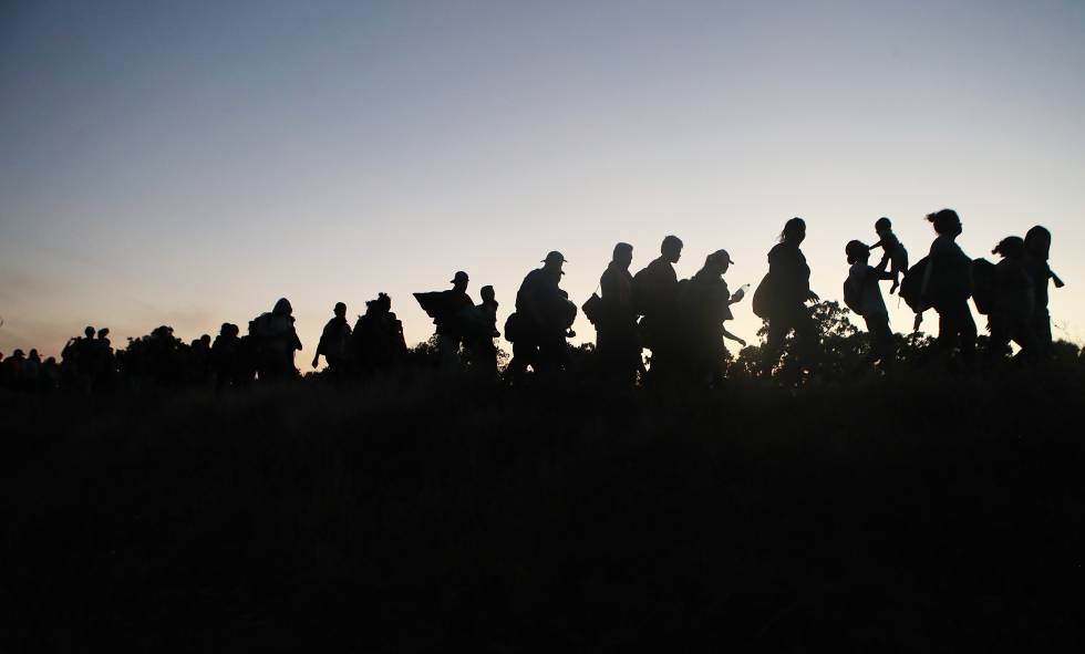 Algunos migrantes en Tapanatepec (México), rumbo a EE UU. 