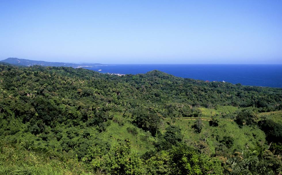 Una imagen de la isla hondureÃ±a de RoatÃ¡n.