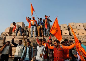 Miembros de un grupo nacionalista hindú, en noviembre en Ayodhya.
