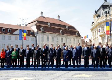Foto de familia tras la cumbre de Sibiu, el pasado 9 de mayo.