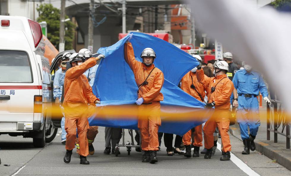 Un equipo de rescate, en el lugar del ataque.