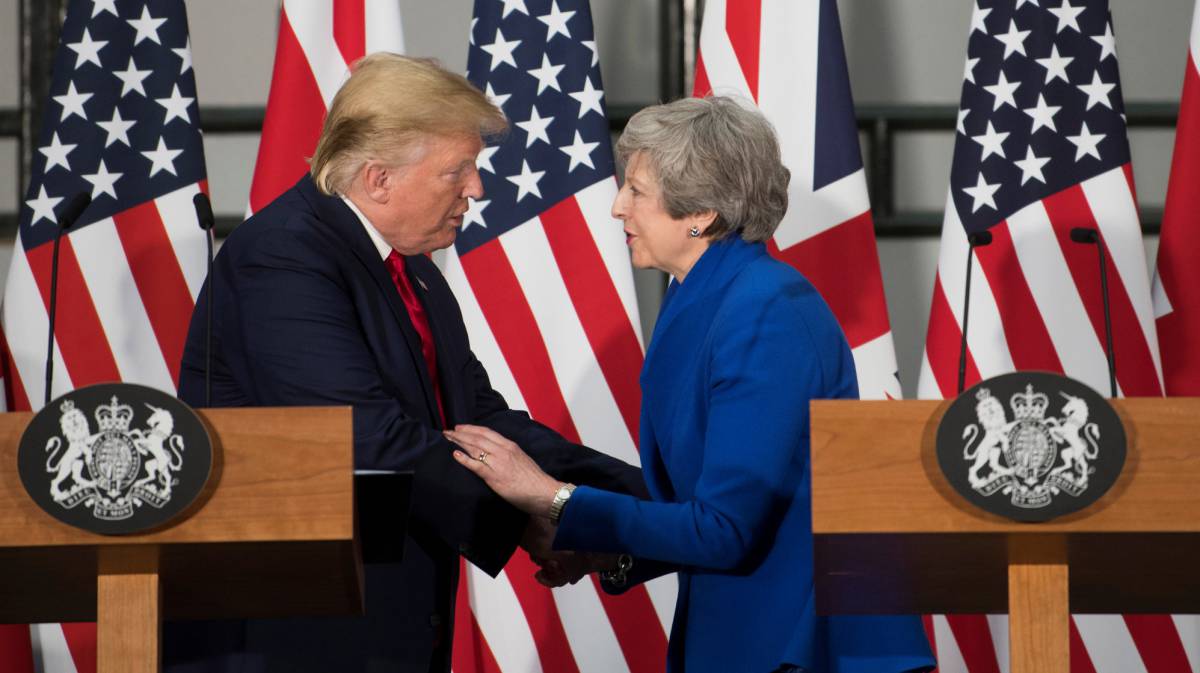 Donald Trump y Theresa May, en la rueda de prensa conjunta en Londres.