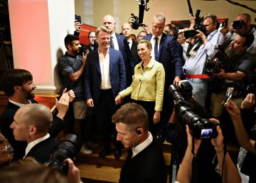 La socialdemócrata danesa Mette Frederiksen, comparece ante los medios tras conocerse los resultados electorales, el 5 de junio en Copenhague.