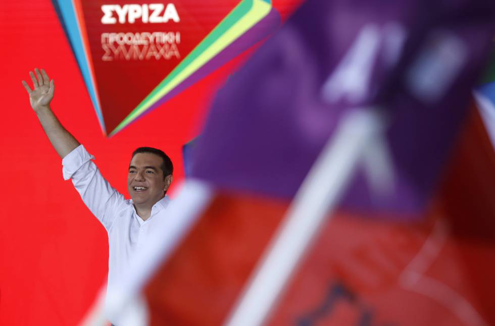 Tsipras, en el cierre de campaÃ±a este viernes en Atenas. 