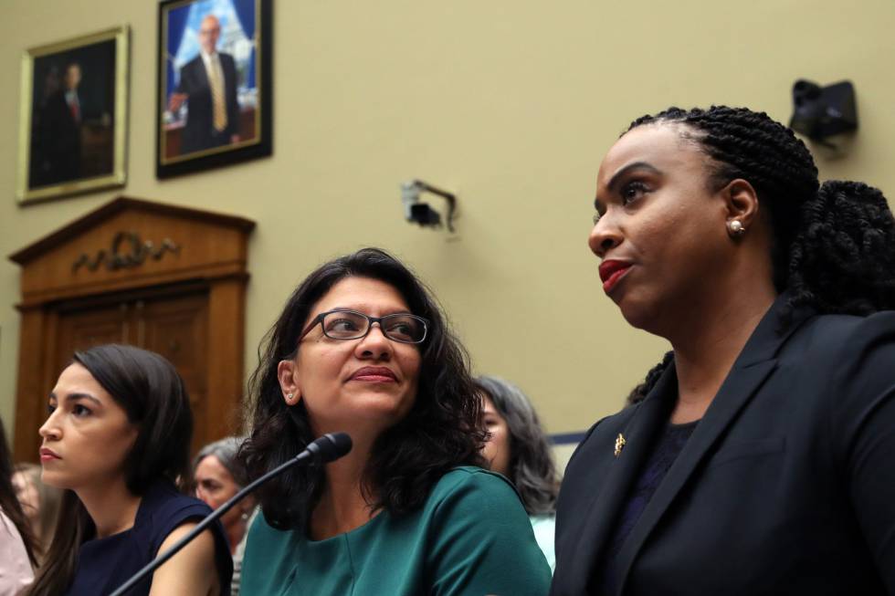 De izquierda a derecha, Alexandria Ocasio-Cortez, Rashida Tlaib y Ayanna Pressley el pasado viernes en el Congreso.