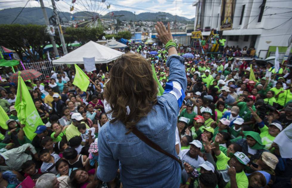 La candidata Sandra Torres, en un acto de campaña
