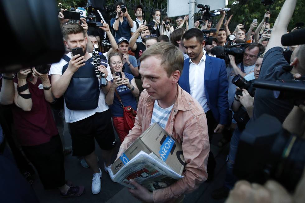 El periodista Ivan Golunov al salir de prisión, el pasado 11 de junio en Moscú.