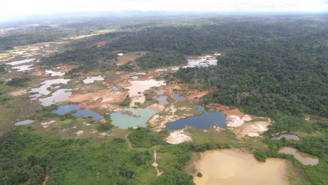 Lagunas y pozos con mercurio metilado en la sierra de Lema, en el Estado de Bolívar.