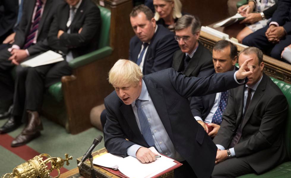 El primer ministro británico, Boris Johsnon, habla en el Parlamento la semana pasada.