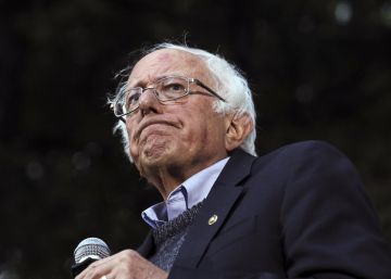 El precandidato demócrata Bernie Sanders, operado por una obstrucción arterial