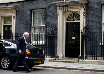 Boris Johnsona su llegada al 10 de Downing Street, este jueves.